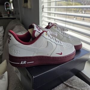 Nike White and Burgundy Air Force 1 '07 SE Sneakers